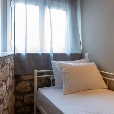Marcon Stonehouse Holiday home *